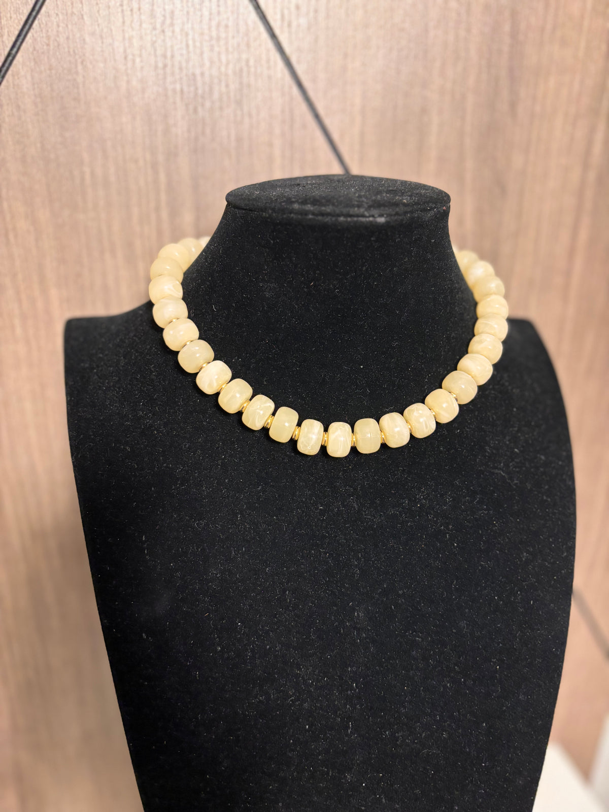 Vanilla Glow Beaded Necklace