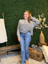 Load image into Gallery viewer, Morning Chill Exposed Seam Top