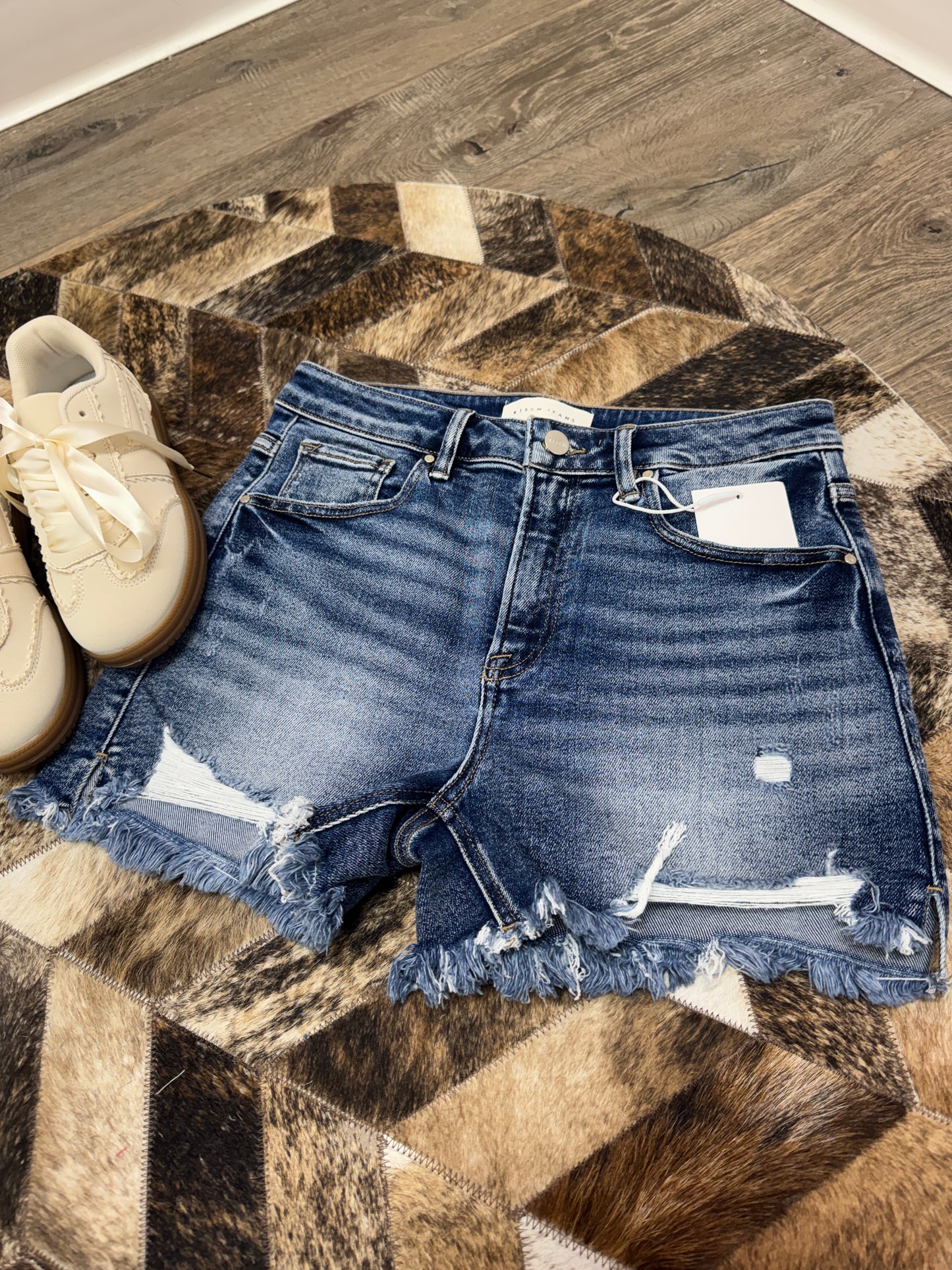 Brynlee HR Distressed Shorts