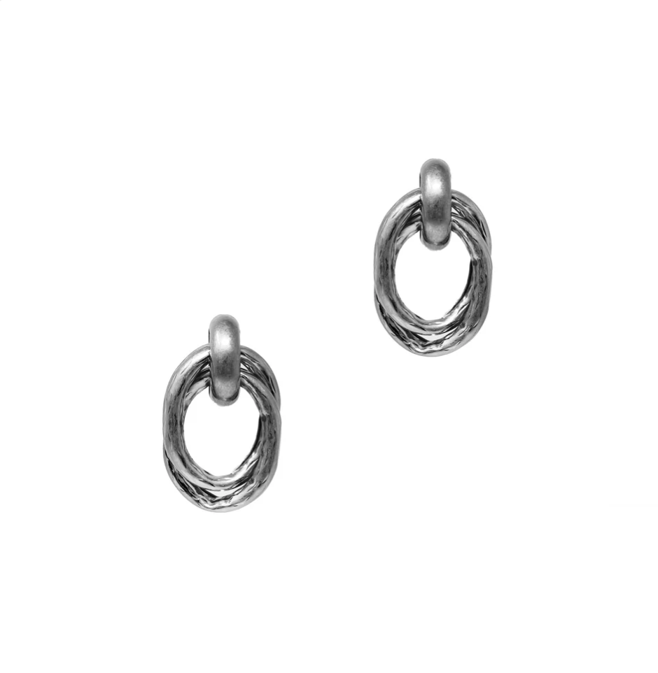The Effortless Twist Earrings