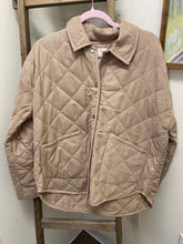 Load image into Gallery viewer, Quilted Jacket