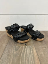 Load image into Gallery viewer, Corkys Delightful Sandal