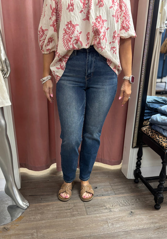 HW Tummy Control Slim Jeans