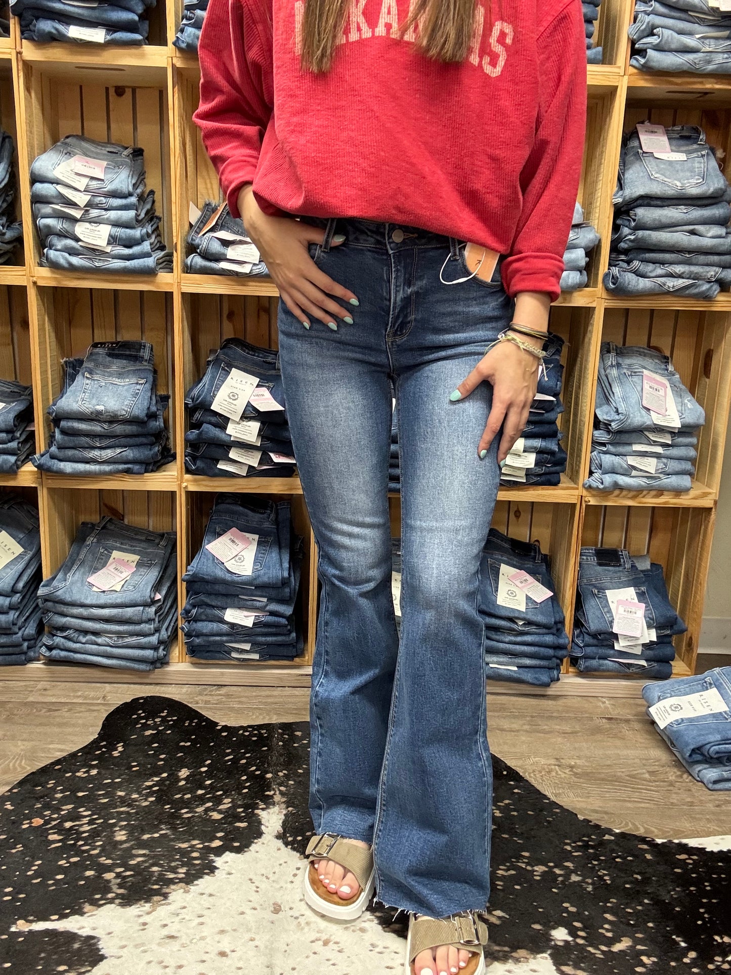 HR Flare Raw Cut Hem Jeans