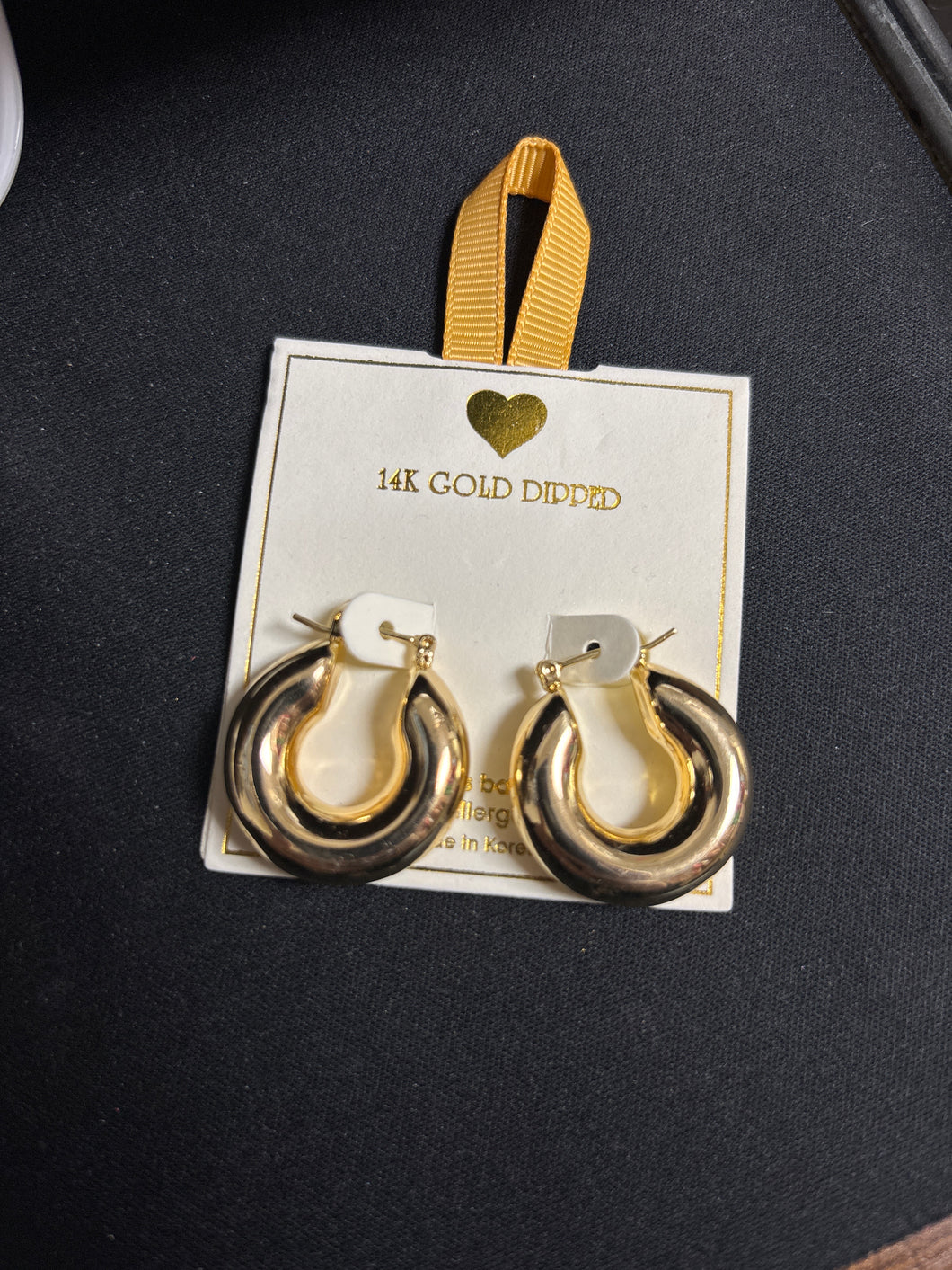 Carley chunky Gold Hoops