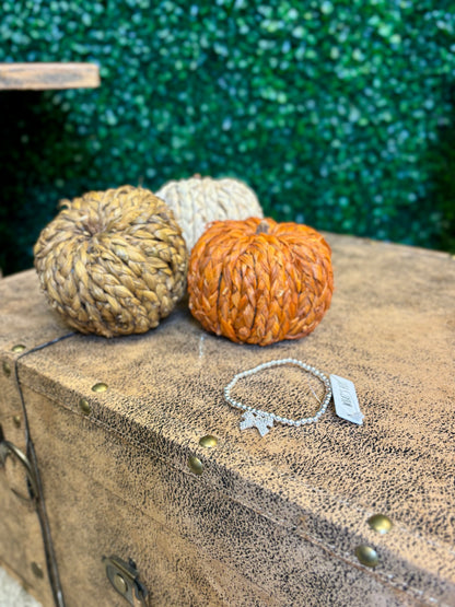 Beads and Bows Bracelet