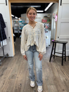 Kari HR Crop Straight Cuffed Jeans