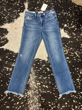 Load image into Gallery viewer, Jamie MR Crop Slim Straight Jeans