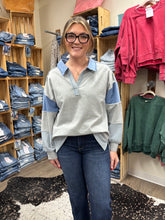 Load image into Gallery viewer, The Striped Escape Top