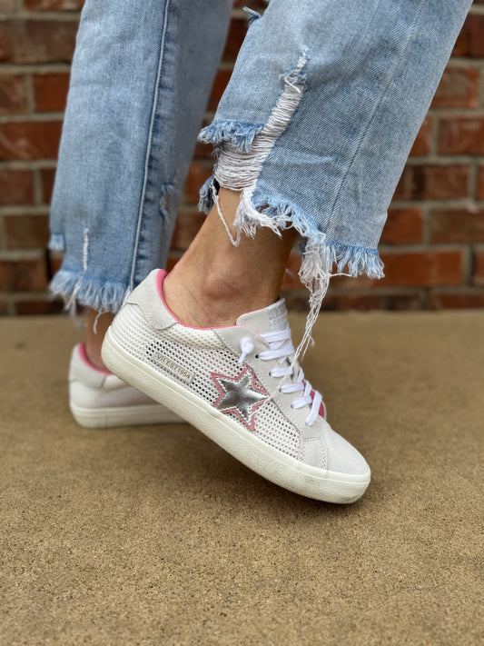 VH Free 2 Neon Pink Sneakers