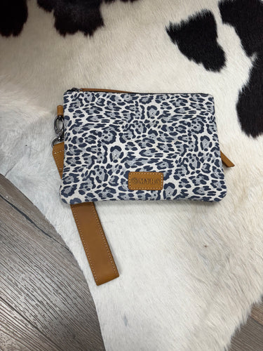 Sable Trail Pouch Bag