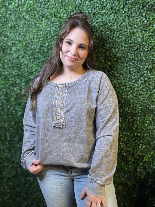 Kelly Washed Henley Top