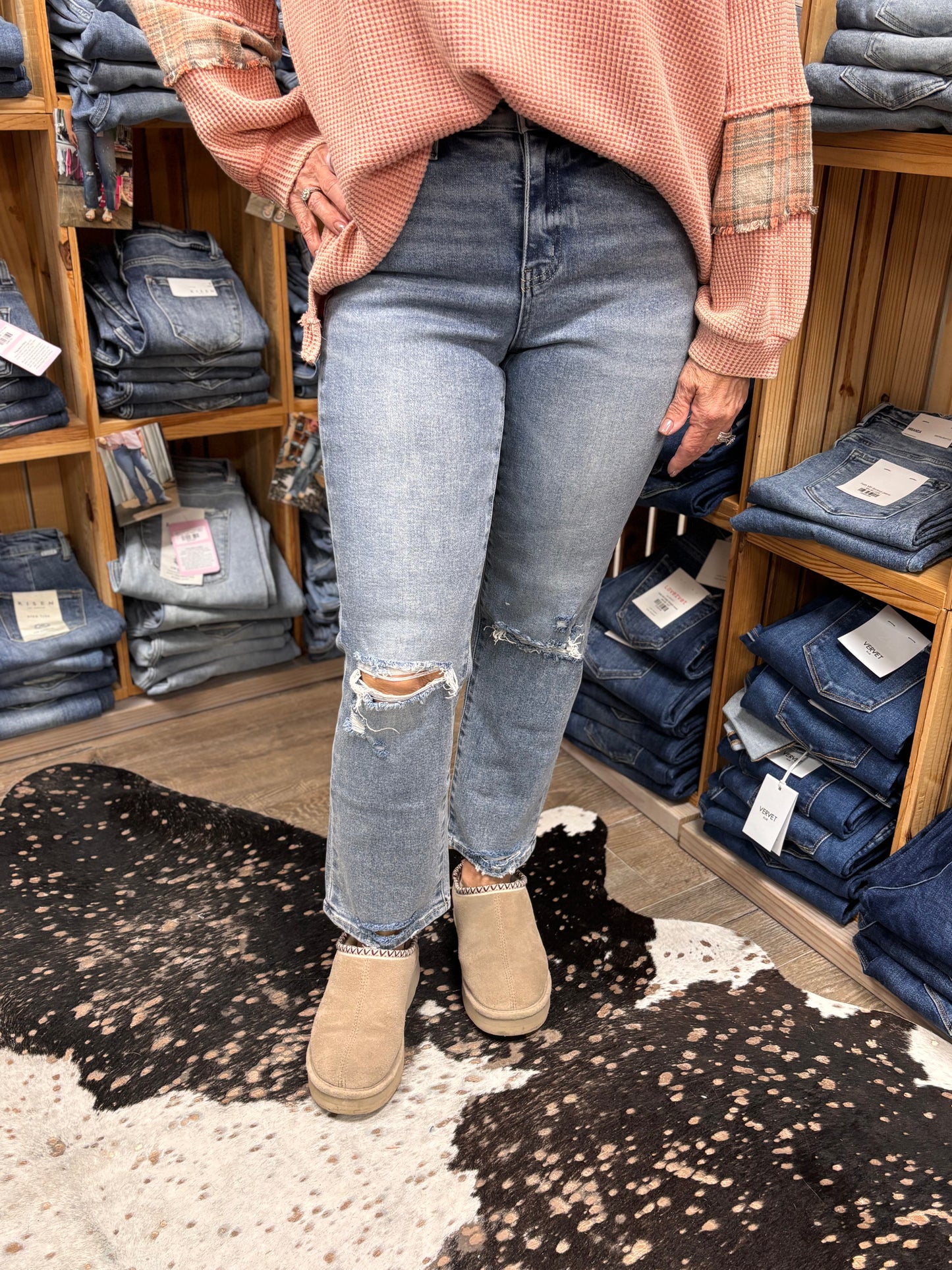 Millie HR Ankle Straight Jeans