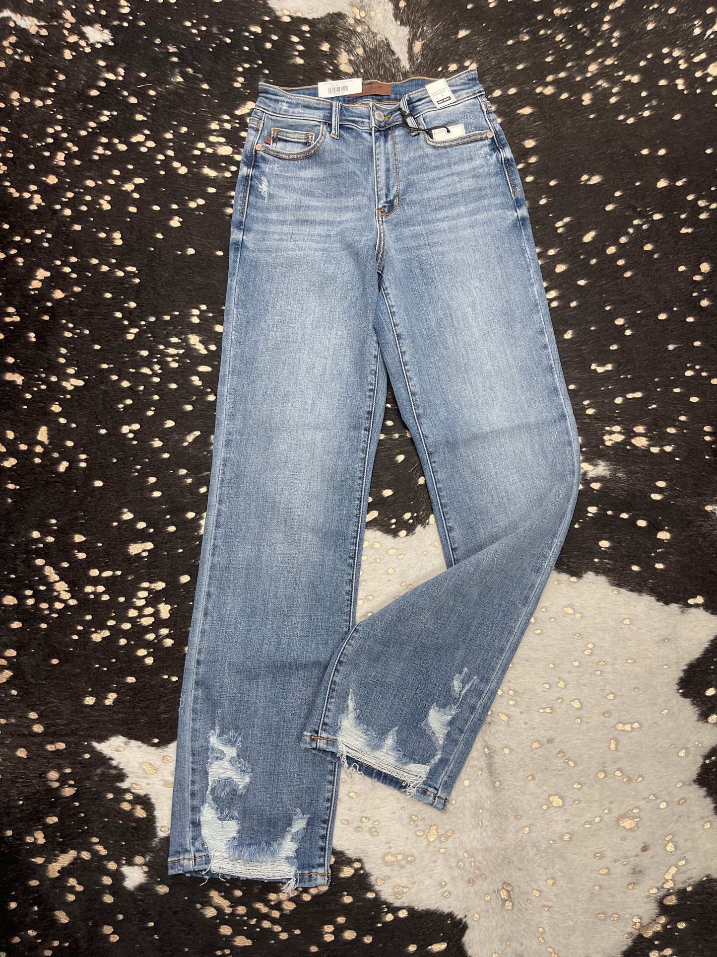 HW Straight w/ Heavy Distressing Jeans