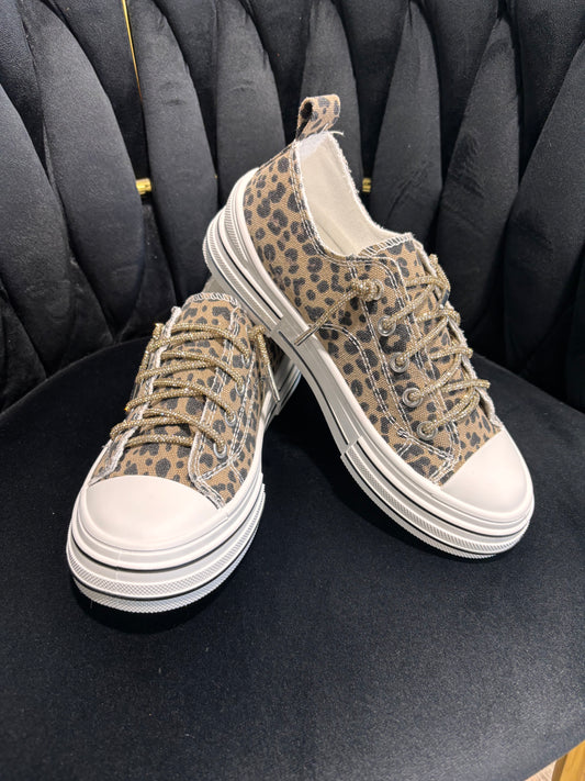 Very G Aman Leopard Sneaker