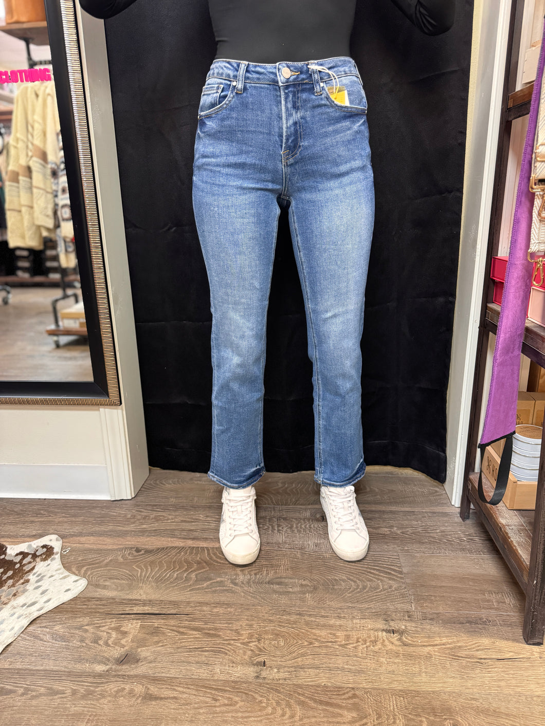 MR Slim Relaxed Straight Jeans