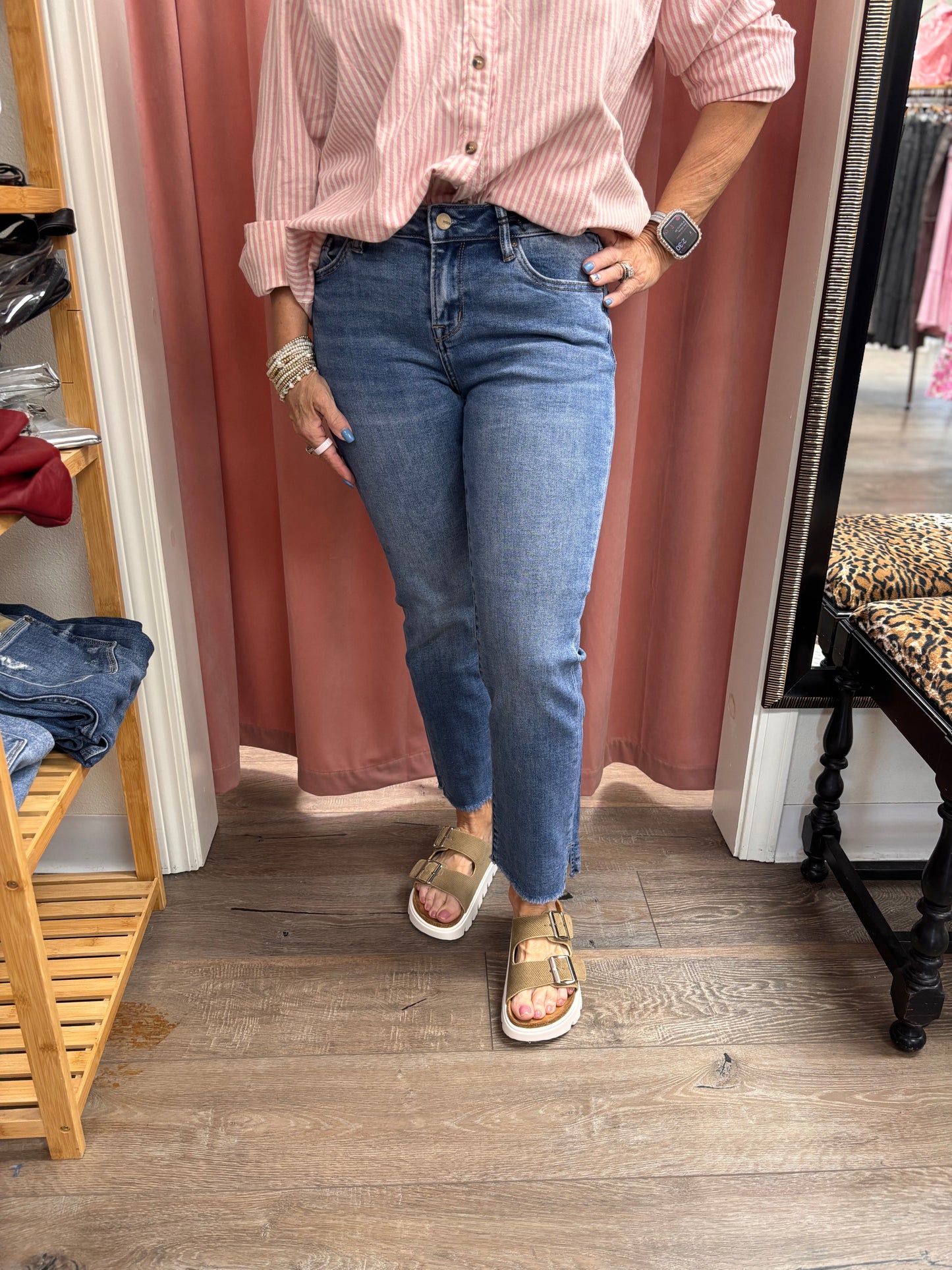 Poppy Mid Rise Crop Jeans