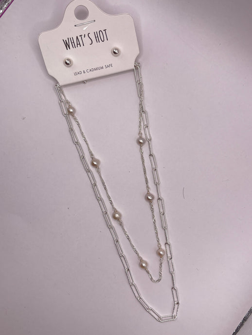 Silver Link Chain With Freshwater Pearls