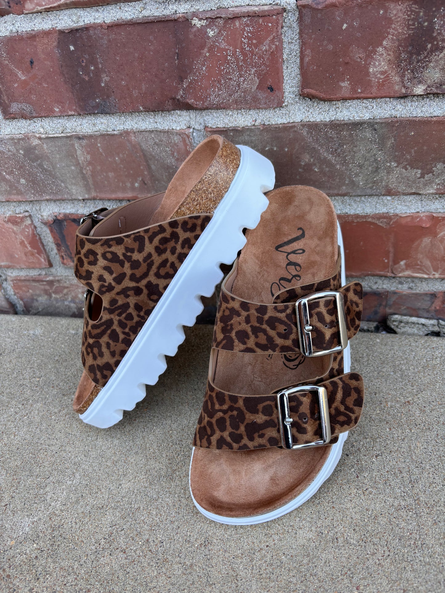 Jazmin Platform Sandals