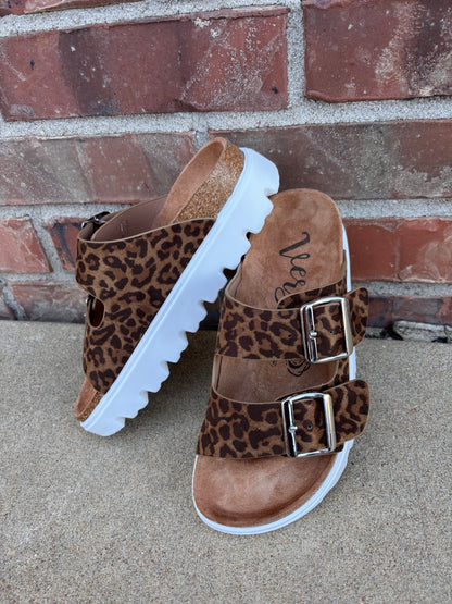 Jazmin Platform Sandals