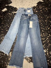 Load image into Gallery viewer, Sara HR Crop Flare Seam Detail Jeans