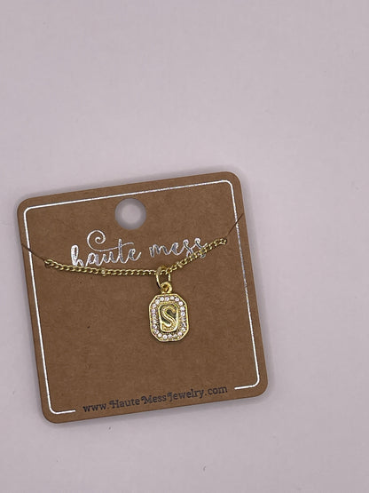 Gold Initial Pendant Necklace