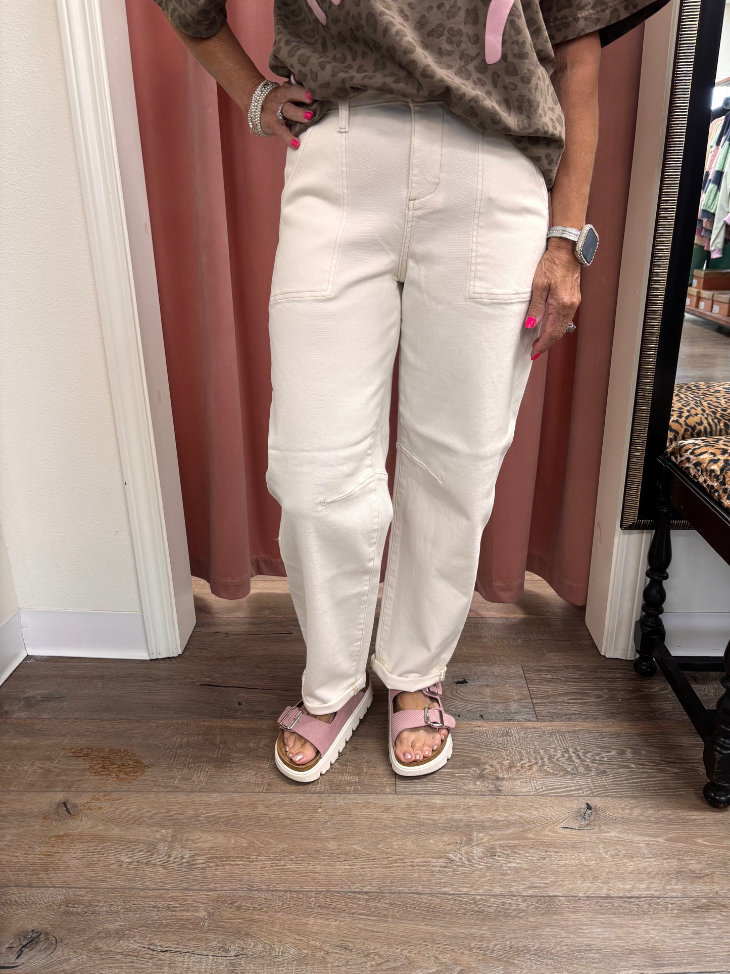 Sydney Hr Ankle Barrel Jeans
