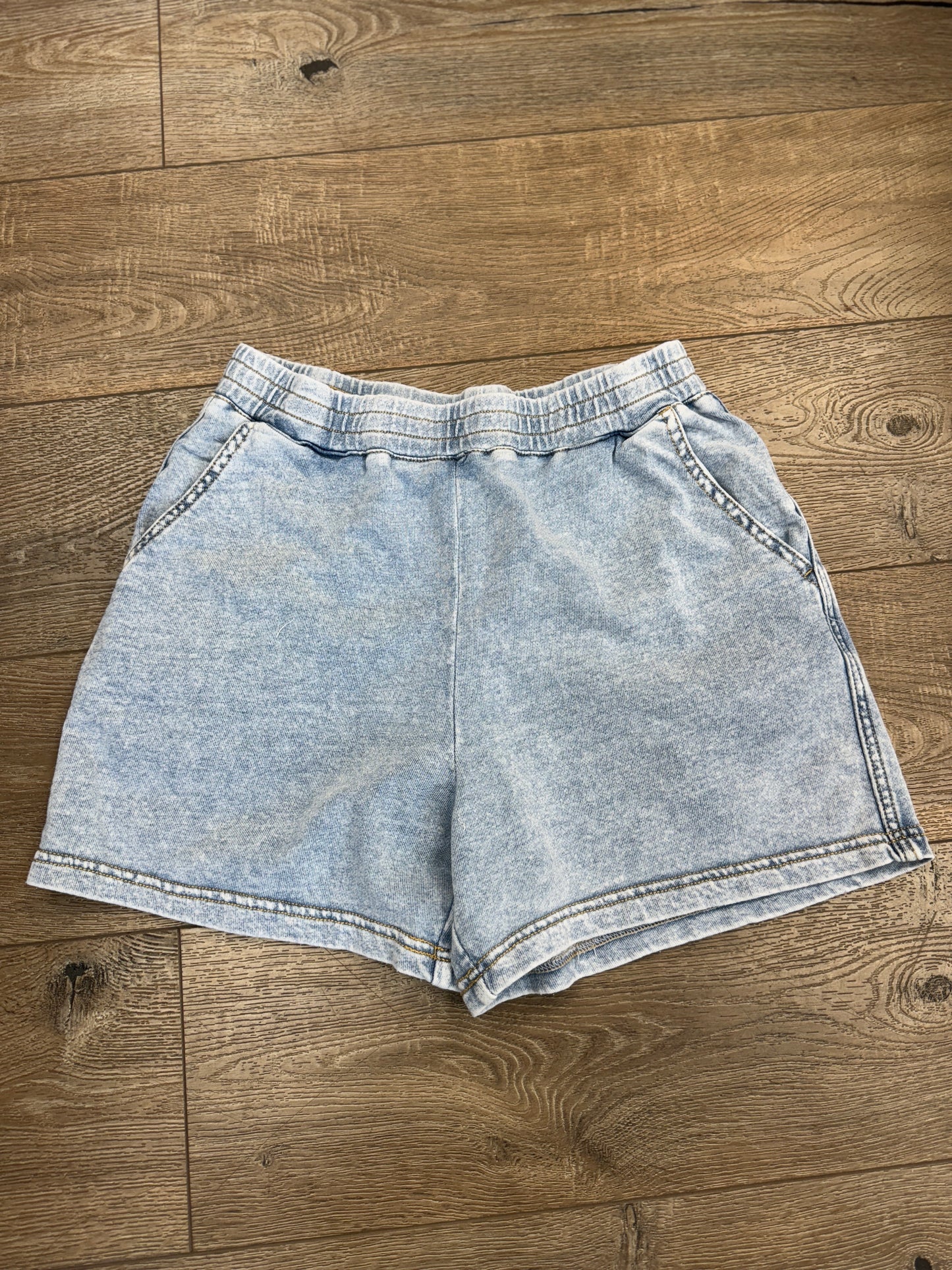 Comfy Washed Shorts