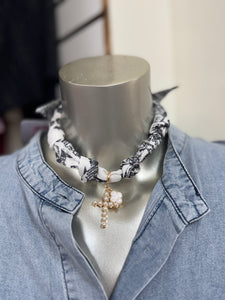 Elegant Scarf Necklace