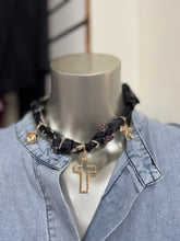 Load image into Gallery viewer, Elegant Scarf Necklace