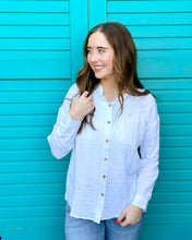 Load image into Gallery viewer, Classic White Button Down Shirt