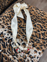 Load image into Gallery viewer, Elegant Scarf Necklace