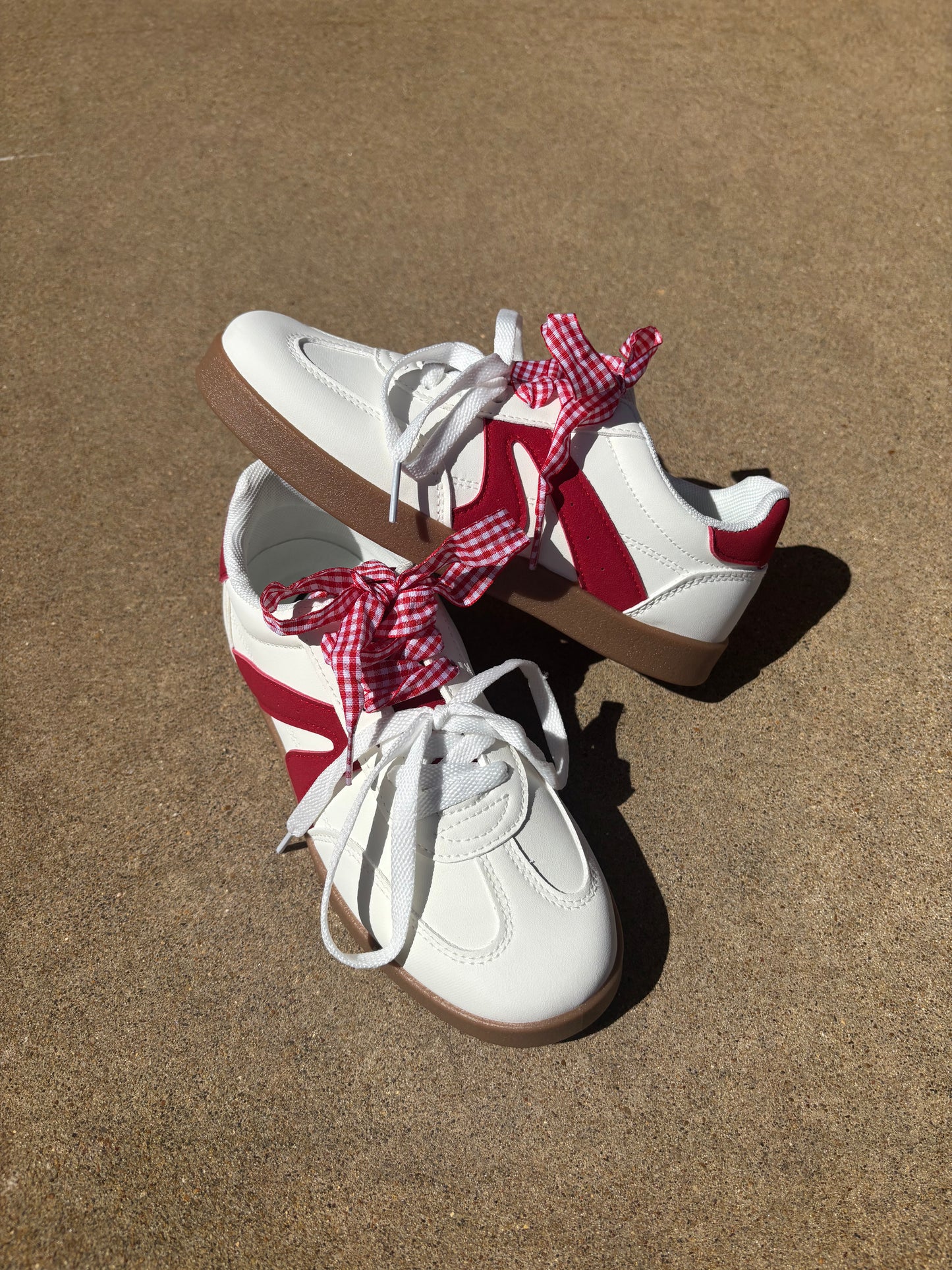 Retro 2 Sneakers
