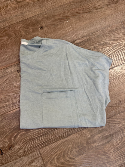 Back to Basic Top with Pocket