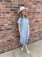 Load image into Gallery viewer, Button Up Midi Dress