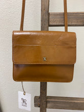 Load image into Gallery viewer, Hobo Jill Wallet Crossbody