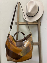 Load image into Gallery viewer, Hobo Sheila Tote