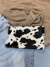 Load image into Gallery viewer, Hobo Take Make up Bag