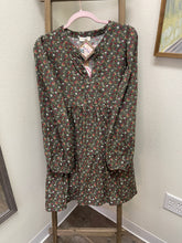 Load image into Gallery viewer, Floral Print Tiered Dress