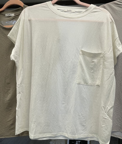 Back to Basic Top with Pocket