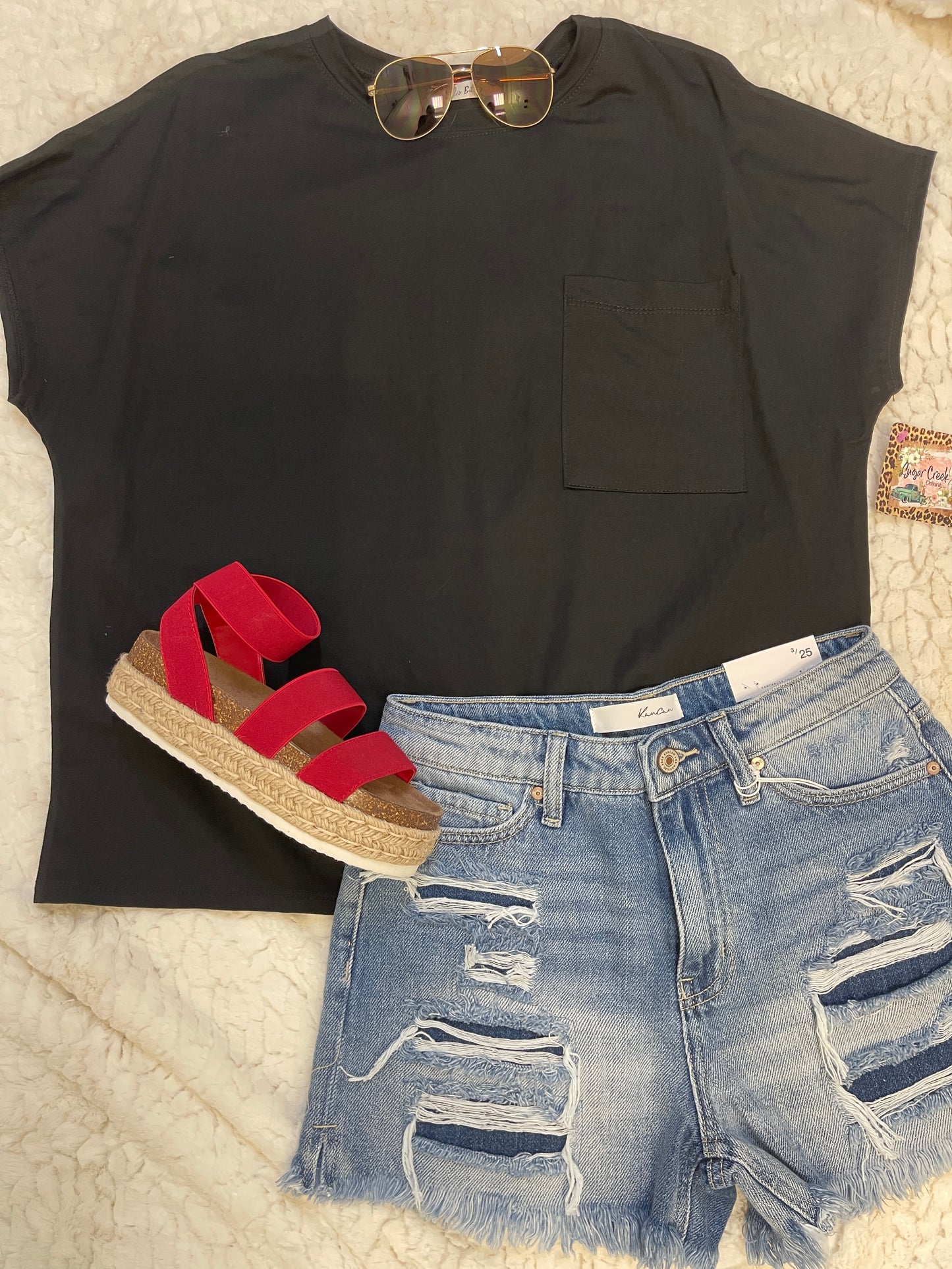 Back to Basic Top with Pocket