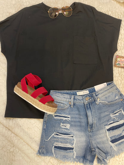 Back to Basic Top with Pocket